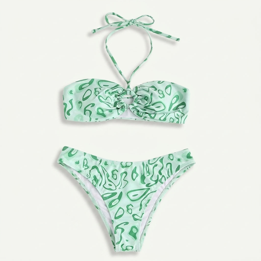 THE STRAPLESS SPLIT BANDEAU